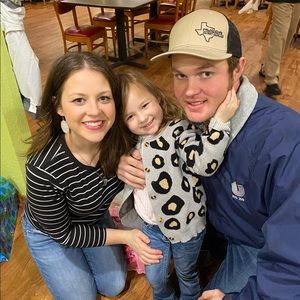 Meet your Posher, Whitney